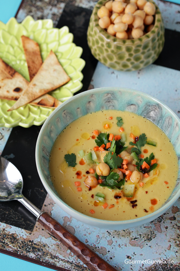 Vegan & Lightning Fast: Velvety Hummus Soup | GourmetGuerilla.com