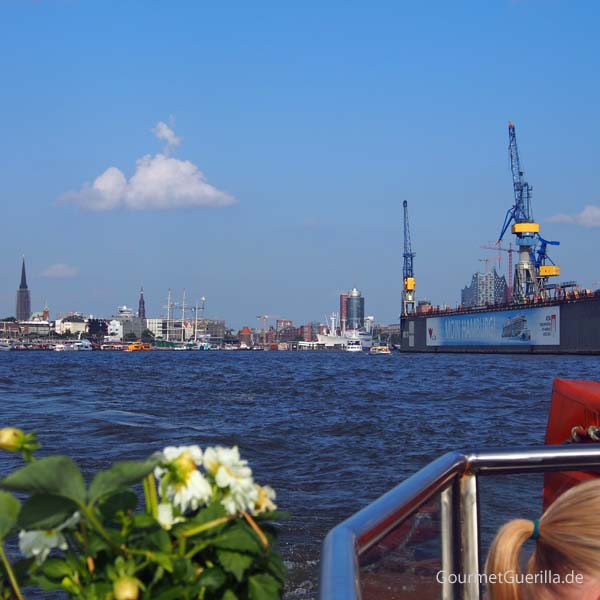 Mrs. Hedi Harbor Tour Hamburg Tips Harbor #gourmetguerilla